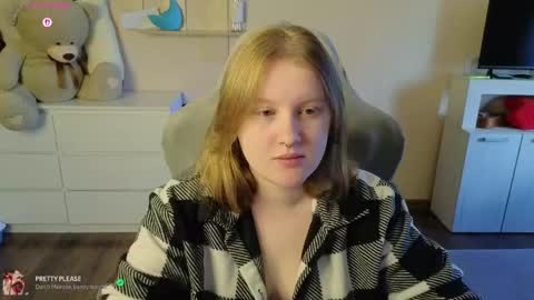 pinkiep1e online show from 25, 4, 2026