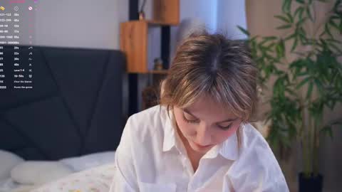 Snapshot of pinkncrazy chatting on 20, 2, 2025 HERES ALICE WELCOME EVERYONE LOVENSE DOMI REACT TO YOUR TIPS LETS MAKE A GREAT SHOW TOGETHER online show from 20, 2, 2025
