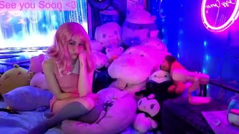 Gwenie online show from 12, 10, 2025