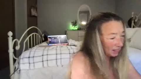 Snapshot of pinkpussylacey chatting on 16, 10, 2025 Lacey online show from 16, 10, 2025