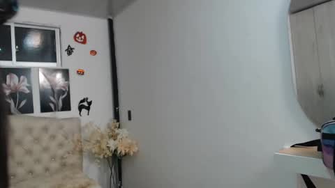 pinky_f00x online show from 17, 10, 2025