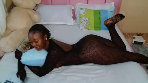 Pinky online show from 1, 12, 2025