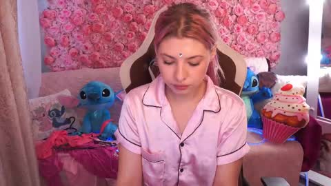 pinkytrix online show from 5, 6, 2026