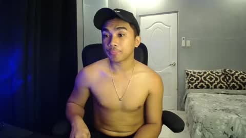 Adrianne online show from 24, 9, 2025