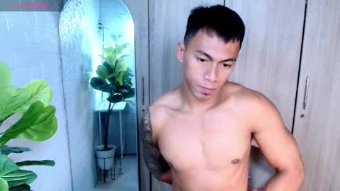 Snapshot of pinoymilker chatting on 26, 4, 2026 ethan online show from 26, 4, 2026