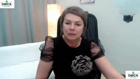 Snapshot of pion_s chatting on 18, 12, 2025 Bella online show from 18, 12, 2025
