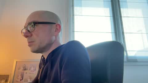 piouckk online show from 27, 1, 2025