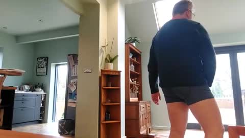 Snapshot of piphwyl chatting on 20, 2, 2025 piphwyl online show from 20, 2, 2025