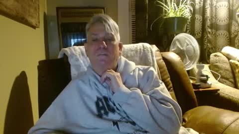 Snapshot of pirate334 chatting on 24, 1, 2025 pirate334 online show from 24, 1, 2025