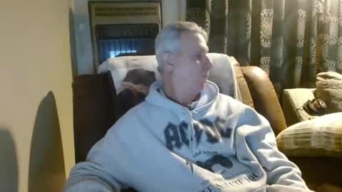 Snapshot of pirate334 chatting on 8, 2, 2026 pirate334 online show from 8, 2, 2026