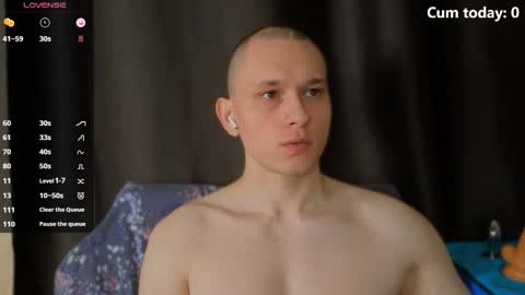 Snapshot of pistonpojizni chatting on 21, 12, 2025 STRONGBEAUTY online show from 21, 12, 2025