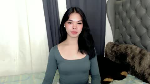 Snapshot of pitchy_pitch chatting on 7, 2, 2025 The Girl Named Eyve online show from 7, 2, 2025