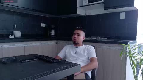 Snapshot of pittandlunaa69 chatting on 14, 6, 2026 PittAndLunaa69 online show from 14, 6, 2026