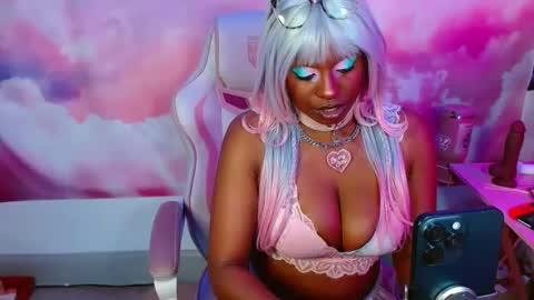 Snapshot of pixiebob25 chatting on 3, 2, 2025 Thekawaiidomme online show from 3, 2, 2025