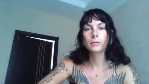 pixiecatfairy online show from 5, 3, 2026