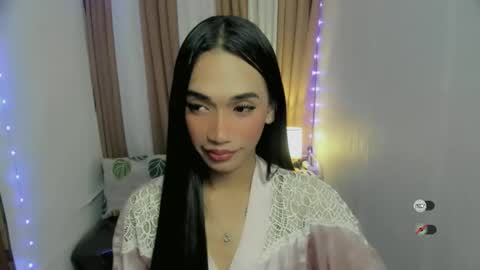 pixiedoll_ online show from 12, 1, 2026