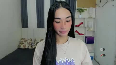 pixiedoll_ online show from 19, 1, 2026