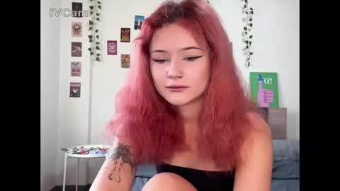 Snapshot of pixieyes0n chatting on 24, 2, 2026 Daryl online show from 24, 2, 2026