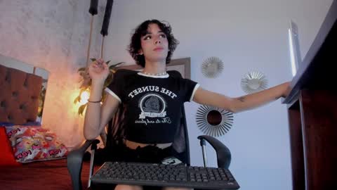 cris online show from 2, 2, 2025