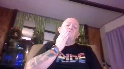 Snapshot of playboychas chatting on 29, 3, 2026 chaz online show from 29, 3, 2026