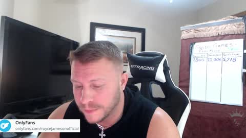 Snapshot of player2pawns chatting on 21, 12, 2024 Player online show from 21, 12, 2024