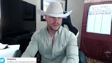 Snapshot of player2pawns chatting on 22, 12, 2024 Player online show from 22, 12, 2024