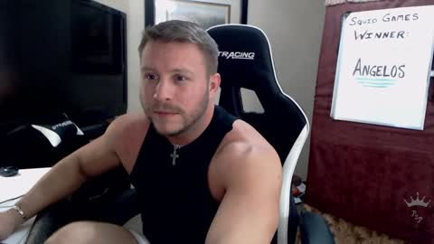 Snapshot of player2pawns chatting on 10, 1, 2025 Player online show from 10, 1, 2025