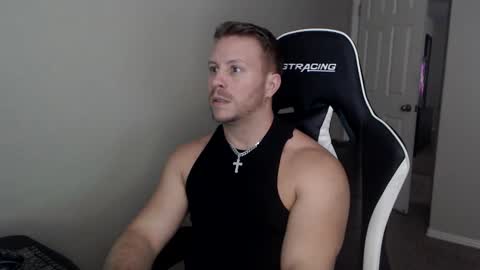 Snapshot of player2pawns chatting on 13, 12, 2025 Player online show from 13, 12, 2025