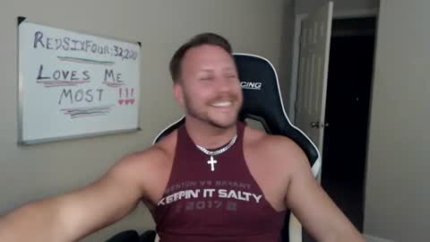 Snapshot of player2pawns chatting on 7, 7, 2026 Player online show from 7, 7, 2026