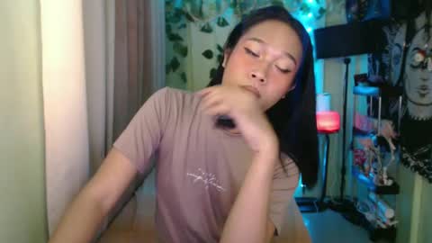 Snapshot of playful_sie chatting on 15, 12, 2024 sie online show from 15, 12, 2024