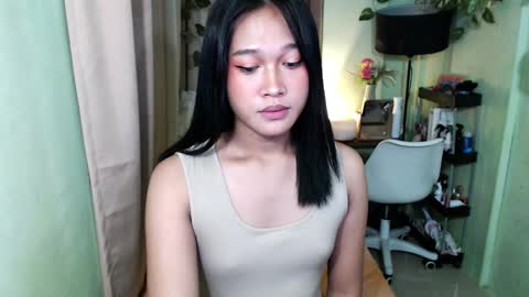 Snapshot of playful_sie chatting on 12, 1, 2025 sie online show from 12, 1, 2025