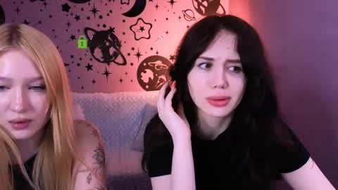 Snapshot of playful_sophie chatting on 6, 5, 2026 Sophie online show from 6, 5, 2026