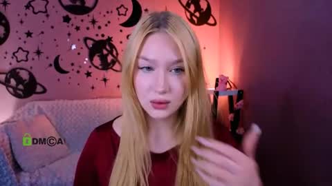 Snapshot of playful_sophie chatting on 8, 6, 2026 Sophie online show from 8, 6, 2026