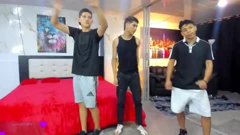   online show from 22, 3, 2026