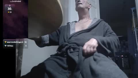 Play Me online show from 12, 10, 2025