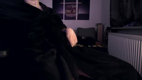 Hello ask me  . Im glad  to see you here in my room. Welcome PVT is open online show from 21, 1, 2025