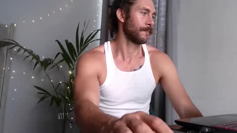 Snapshot of pleasurea chatting on 3, 12, 2025 pleasure online show from 3, 12, 2025