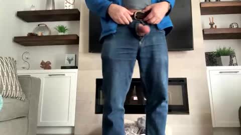 pleasuremenowpleaseplease online show from 30, 3, 2026