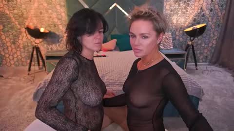 Ira brunette and Vika blonde online show from 7, 11, 2025