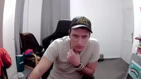 plkrisztian online show from 6, 3, 2026