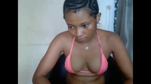 Snapshot of plumnjuicyx chatting on 12, 2, 2025 plumnjuicyx online show from 12, 2, 2025