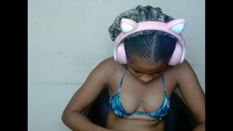 Snapshot of plumnjuicyx chatting on 21, 2, 2025 plumnjuicyx online show from 21, 2, 2025