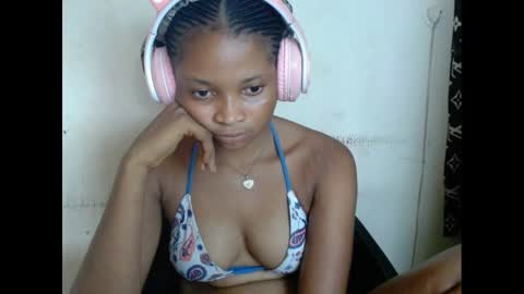 Snapshot of plumnjuicyx chatting on 26, 2, 2025 plumnjuicyx online show from 26, 2, 2025