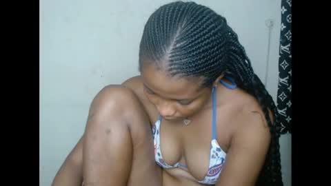 Snapshot of plumnjuicyx chatting on 28, 2, 2025 plumnjuicyx online show from 28, 2, 2025