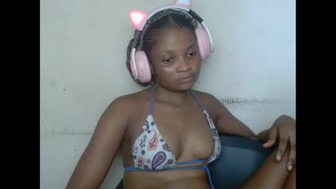 Snapshot of plumnjuicyx chatting on 1, 3, 2025 plumnjuicyx online show from 1, 3, 2025