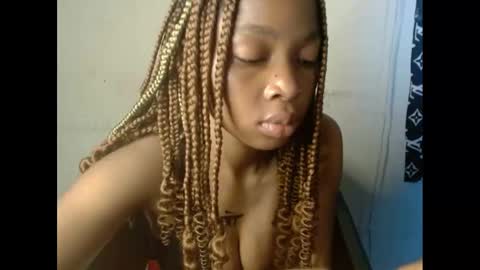 Snapshot of plumnjuicyx chatting on 7, 3, 2025 plumnjuicyx online show from 7, 3, 2025