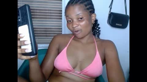 Snapshot of plumnjuicyx chatting on 19, 11, 2025 plumnjuicyx online show from 19, 11, 2025