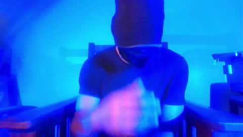 StraightPlush online show from 13, 2, 2026