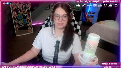 Pluto Princess online show from 25, 9, 2025