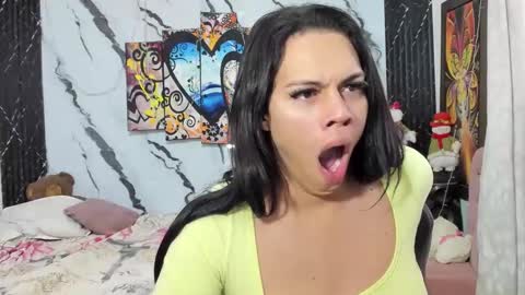 lesly pagina azul pocahontas982 online show from 15, 1, 2025